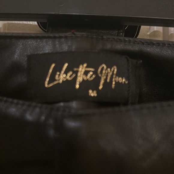 NWT Like the Moon faux leather pants with belt. Perfect for date night😊 - Picture 3 of 6